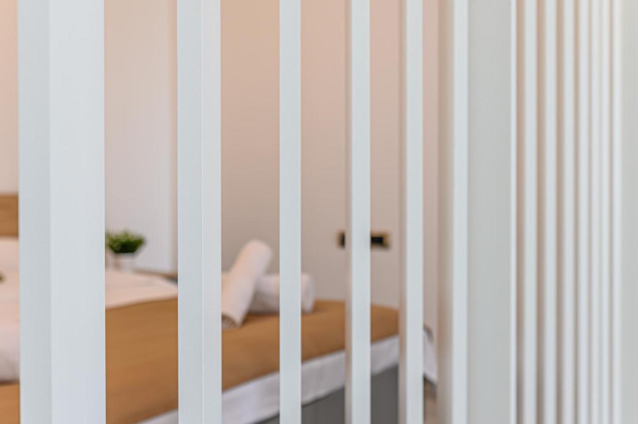The Mountain Nest Apartment Brasov Bagian luar foto
